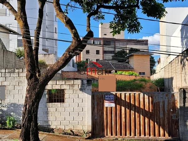 Terreno à venda no bairro Castelo em Belo Horizonte/MG