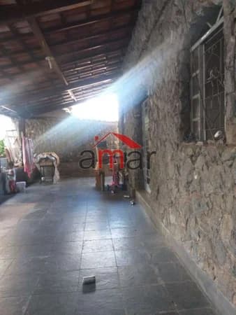 Casa à venda no bairro Santa Terezinha em Belo Horizonte/MG