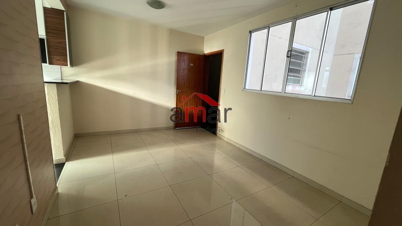 Apartamento à venda no bairro Cabral em Contagem/MG