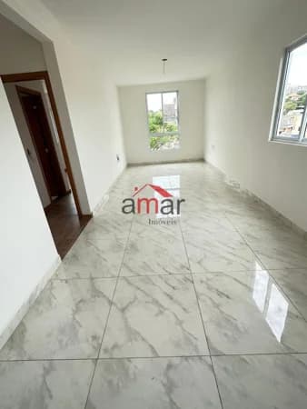 Apartamento à venda no bairro Arvoredo em Contagem/MG