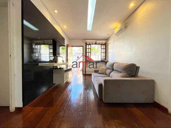 Casa à venda no bairro Paquetá em Belo Horizonte/MG