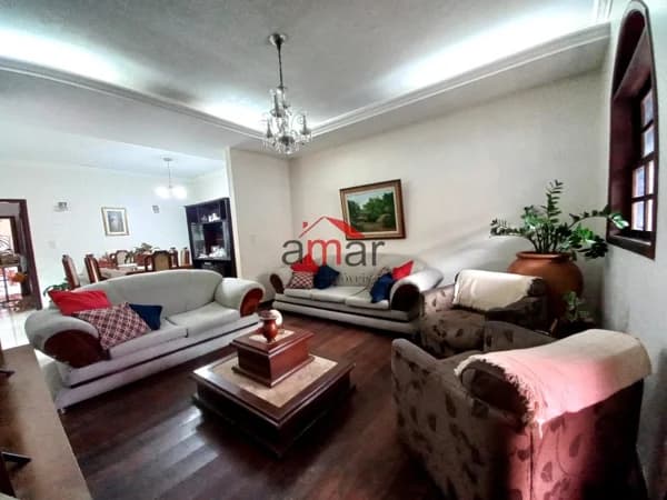 Casa à venda no bairro Califórnia em Belo Horizonte/MG