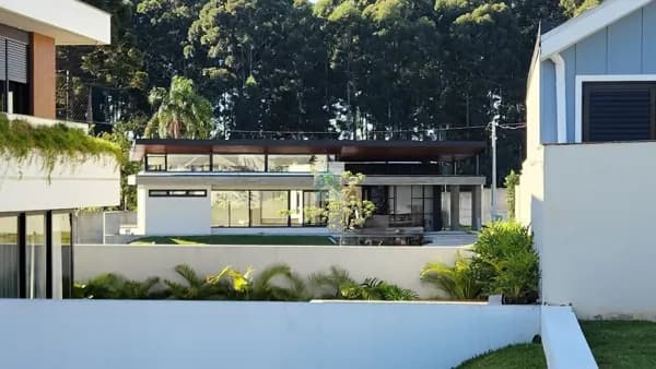 CASA - RESID. MORADA DOS IPÊS