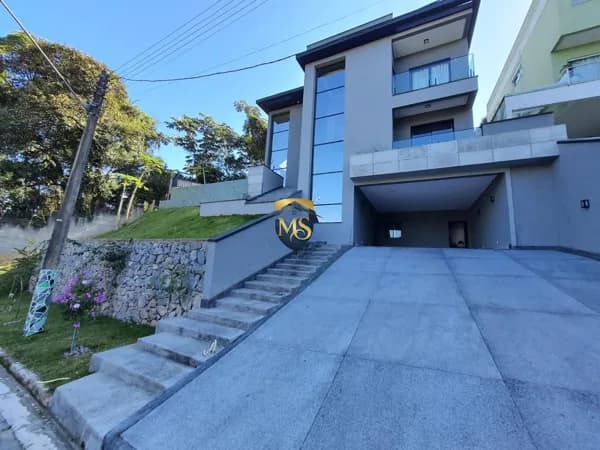 Casa em Arujá - Arujazinho III
