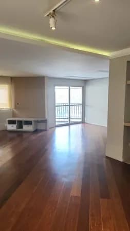 Apartamento em perdizes com 4 Suítes e 3 Vagas de Garagem. Edifício com Portaria 24hs
