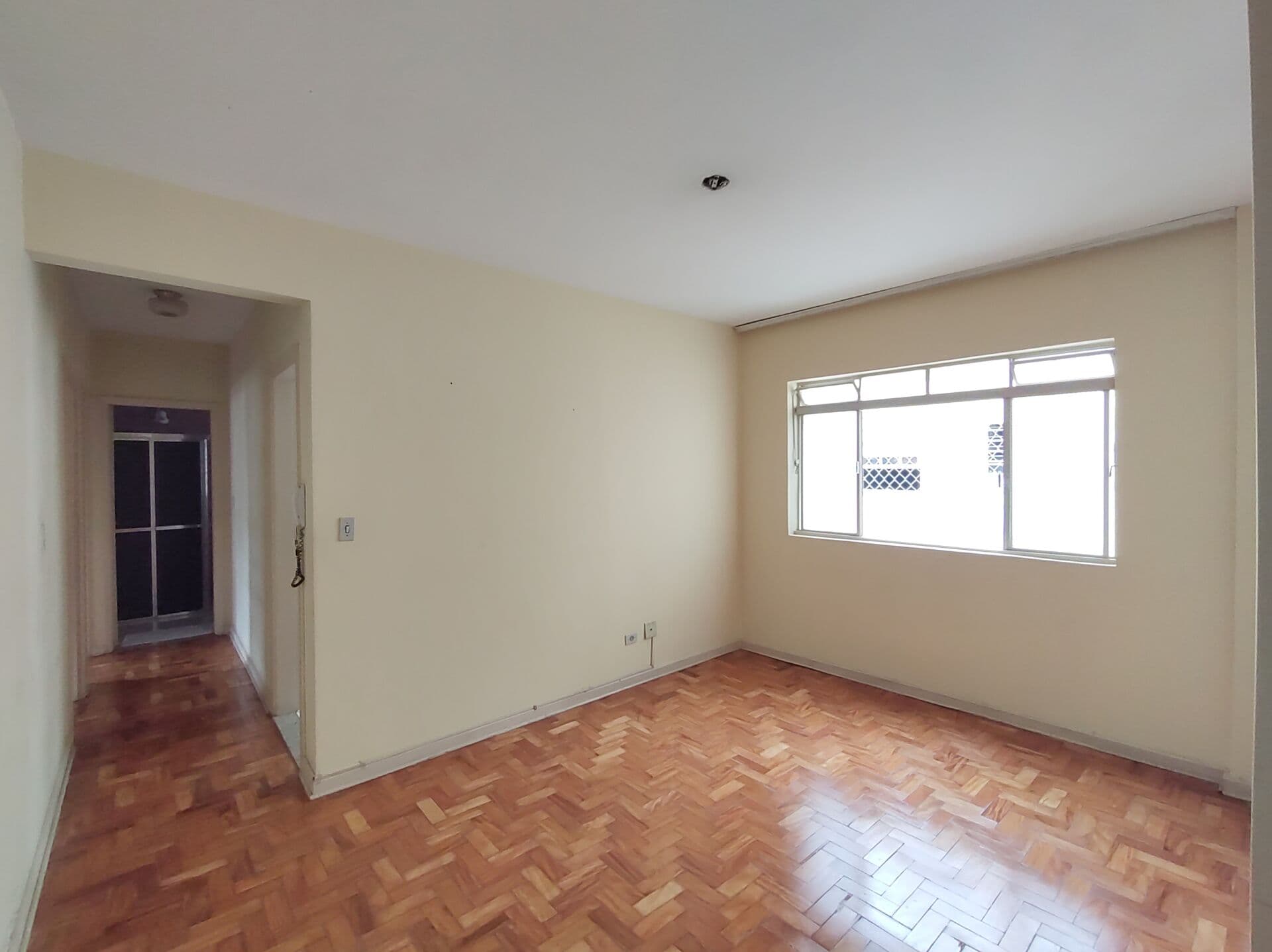 Apartamento em Perdizes, 69 m2, 2 Dormitórios 2 banheiros, área de serviço com quarto de serviço, 1 Vaga de Garagem. Próxima a futura Estação Metrô Perdizes.