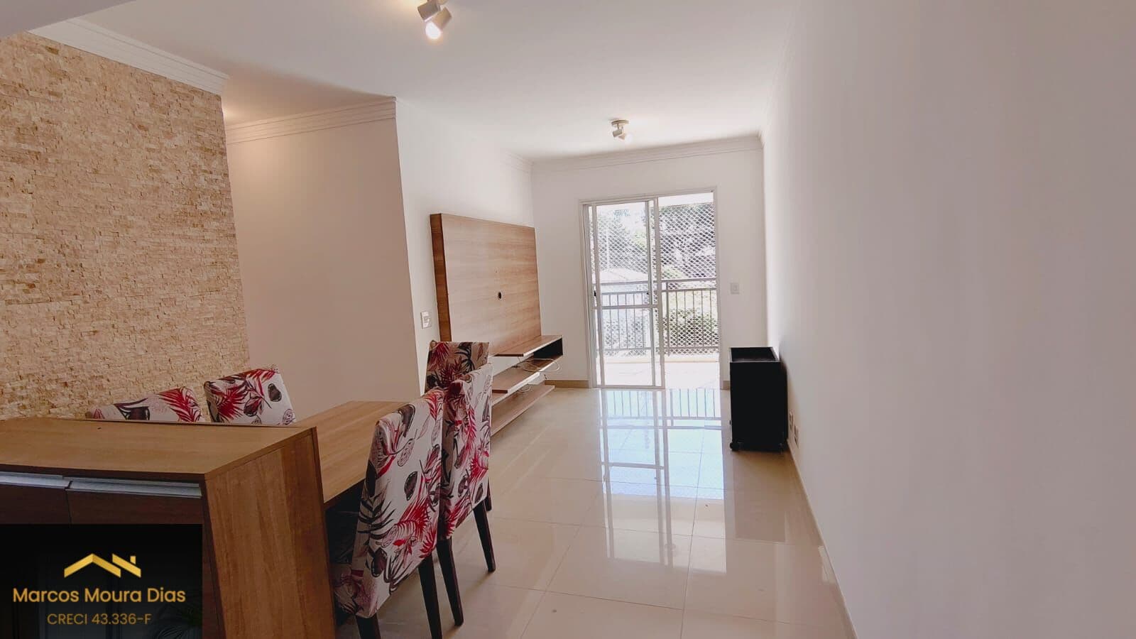 Apartamento Na Vila Gomes, 2 Dormitórios ( 1 Suíte),Cozinha Equipada, 1 Vaga de Garagem. Edifício com Lazer e perto da USP