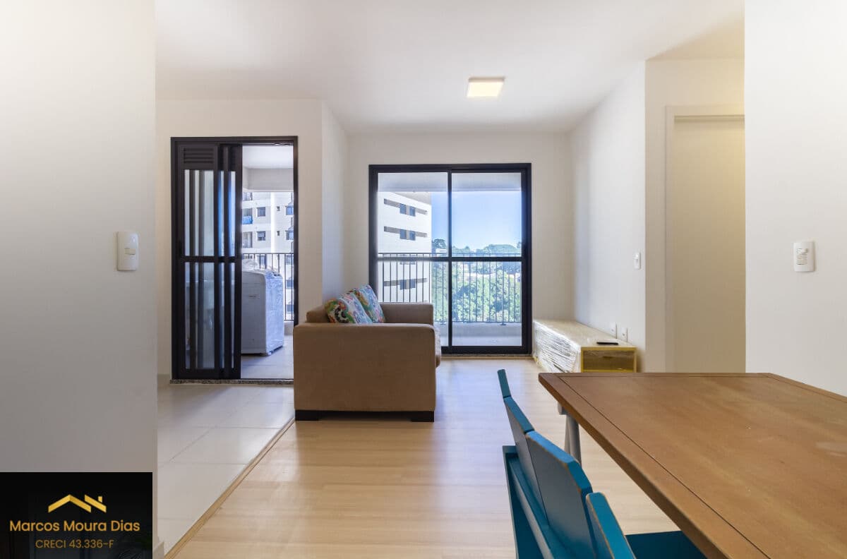 Apartamento 3 dormitórios ( 1 suíte) , 1 Vaga de Garagem. Edifício com Portaria 24 hs e Lazer