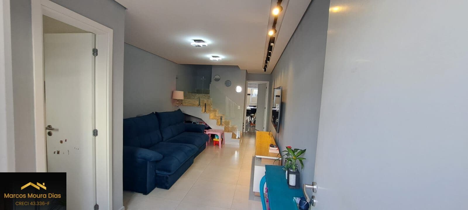 Casa Sobrado na Vila Polopoli ( Butantã) com 2 Suítes com AR CONDICIONADO e 2 Vagas de Garagem