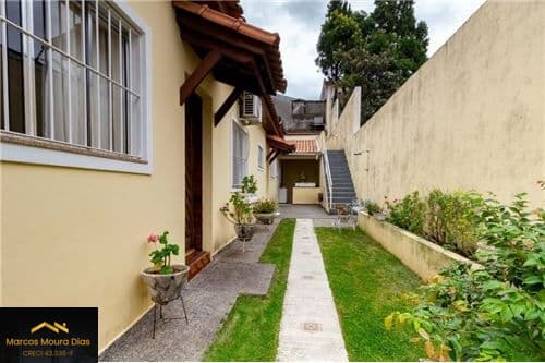 Casa à venda, com 3 Dormitórios ( 1 Suíte) com 2 Vagas de Garagem - Vila Ipojuca - São Paulo/SP
