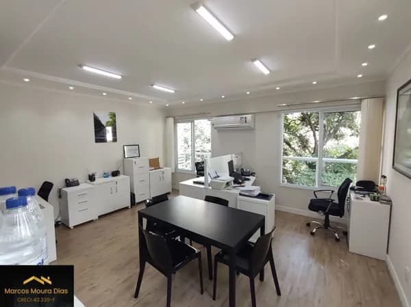 Conjunto mobiliado com ar condicionado à venda, 33 m², 2 banheiros e 1 Vaga de Garagem - Pompeia - São Paulo/SP