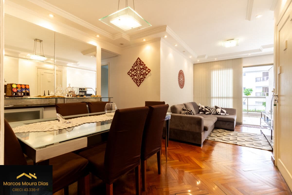 Apartamento com 75 m², 3 Dorm ( 1 suíte), Varanda, 1 Vaga , Edifício com Portaria 24 hs, Academia, Piscina e Churrasqueira