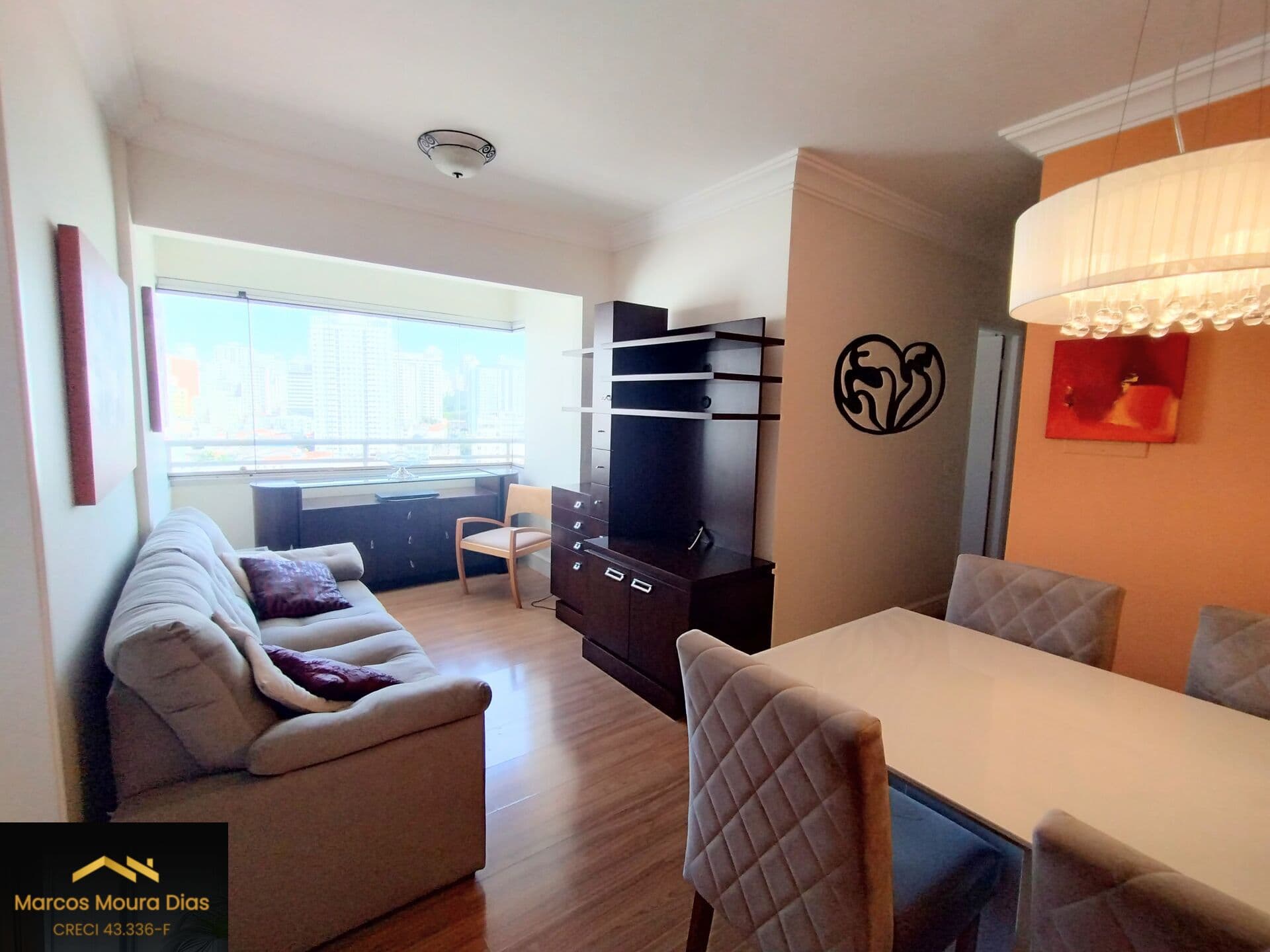 Apartamento na Barra Funda, 2 Dormitórios e 1 Vaga de Garagem. Condomínio Clube com variado Lazer e Portaria 24Hs