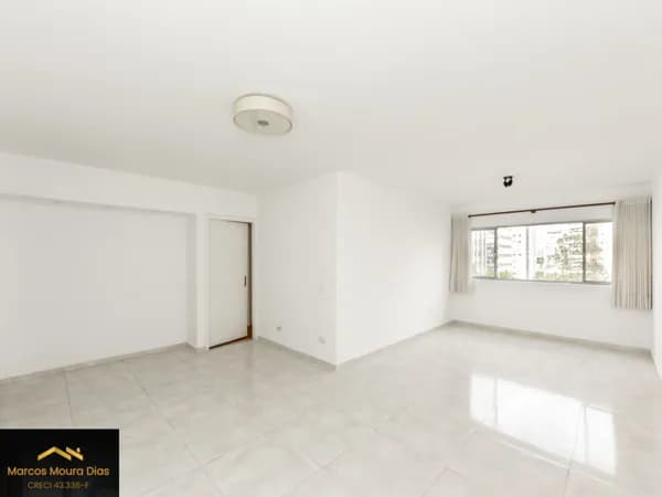 Apartamento em Perdizes ( 116 m²) com 3 dormitórios (1 suíte) , 1 Vaga de Garagem. Edifício com Salão de Festas e Churrasqueira. Próximo PUC