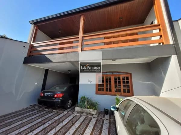 Casa Sobrado residencial ou comercial troca Chacara em Ribeirão Sul - SP ou Ourinhos - SP