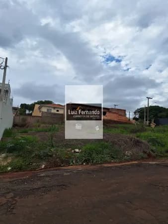 Lote Jd. Ouro Verde 360,00 m2, excelente localização