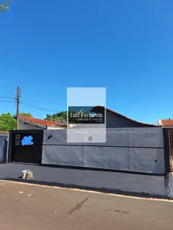 Casa em Conjunto Residencial Padre Eduardo Murante, Ourinhos/SP