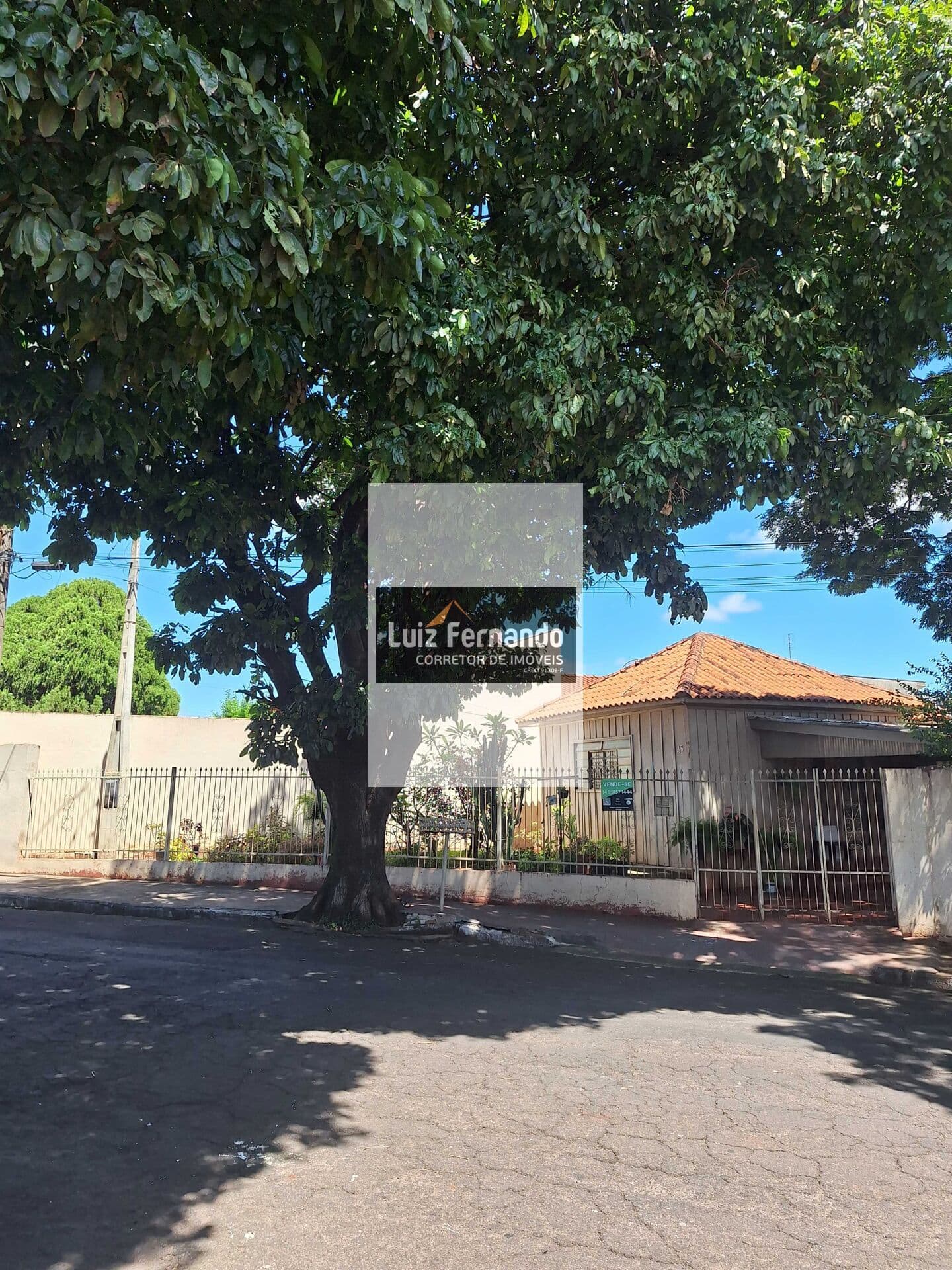 Casa de Madeira muito bem conservada Vila Margarida