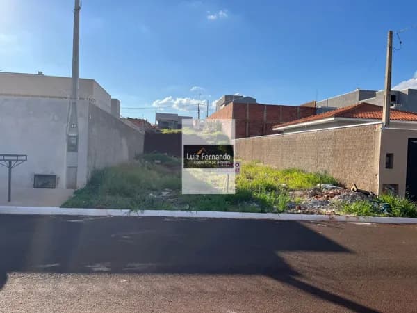Terreno 250,00m² Ville de France 3