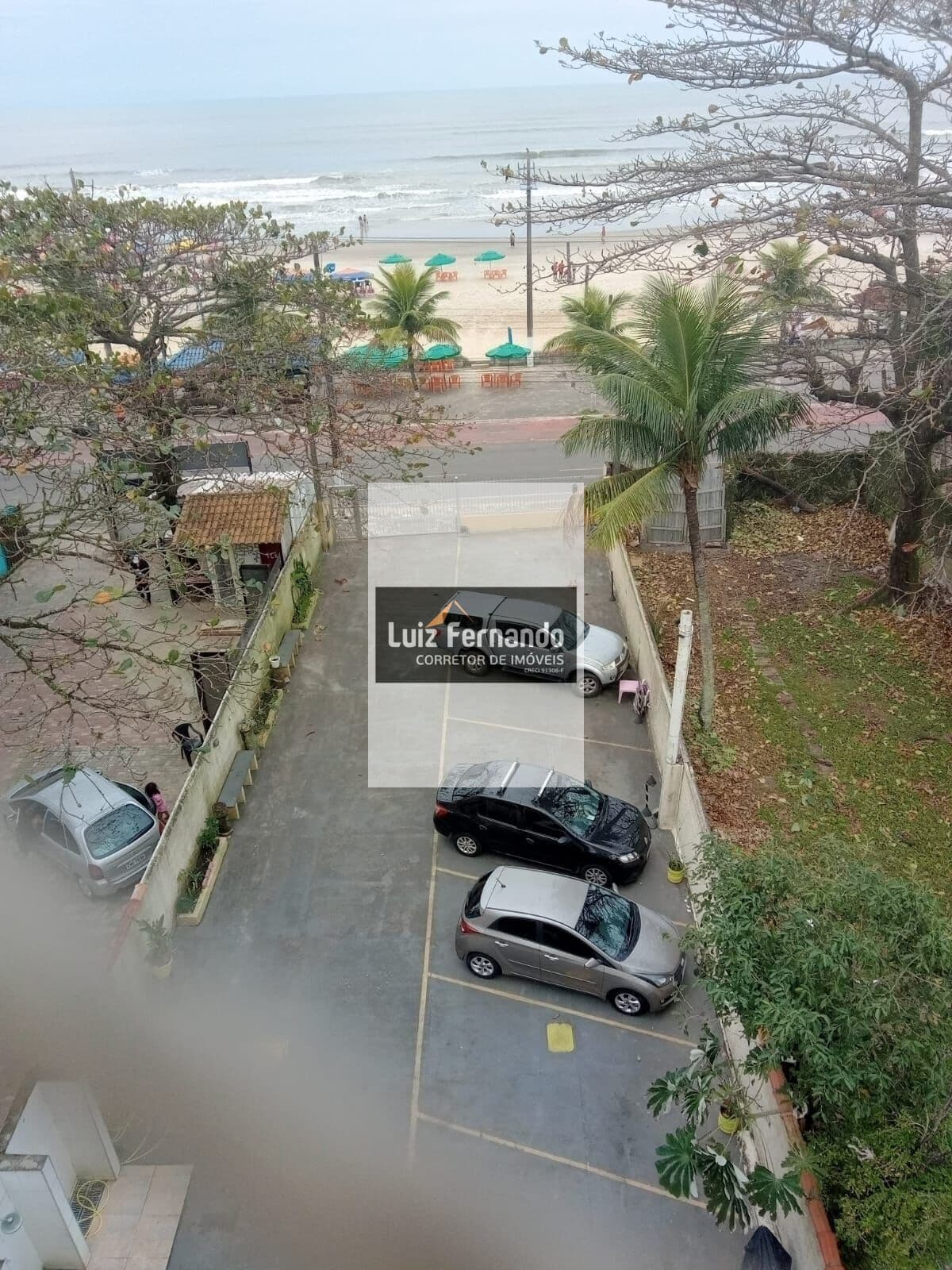 Apartamento 2 dormitórios Mongaguá frente para mar troca por casa em Ourinhos