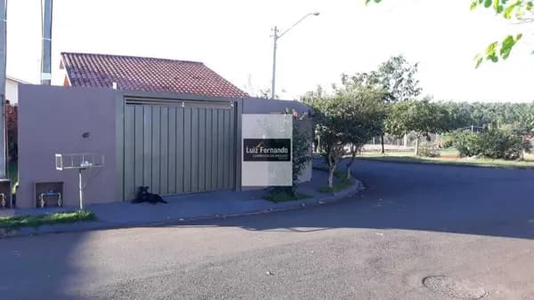 Casa em Ourinhos - Conjunto Habitacional Ourinhos H