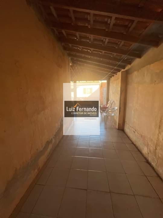 Casa de Alvenaria rua com comércio variado!!!