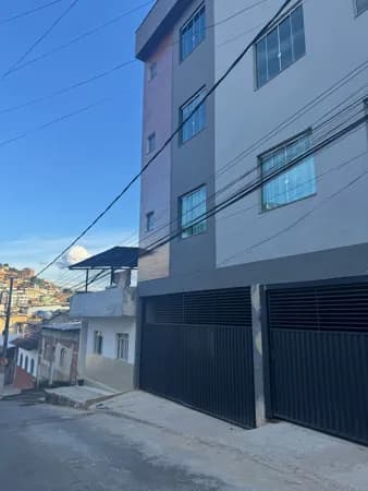 Apartamento/Prédio - Sagrada Família - Manhuaçu//MG