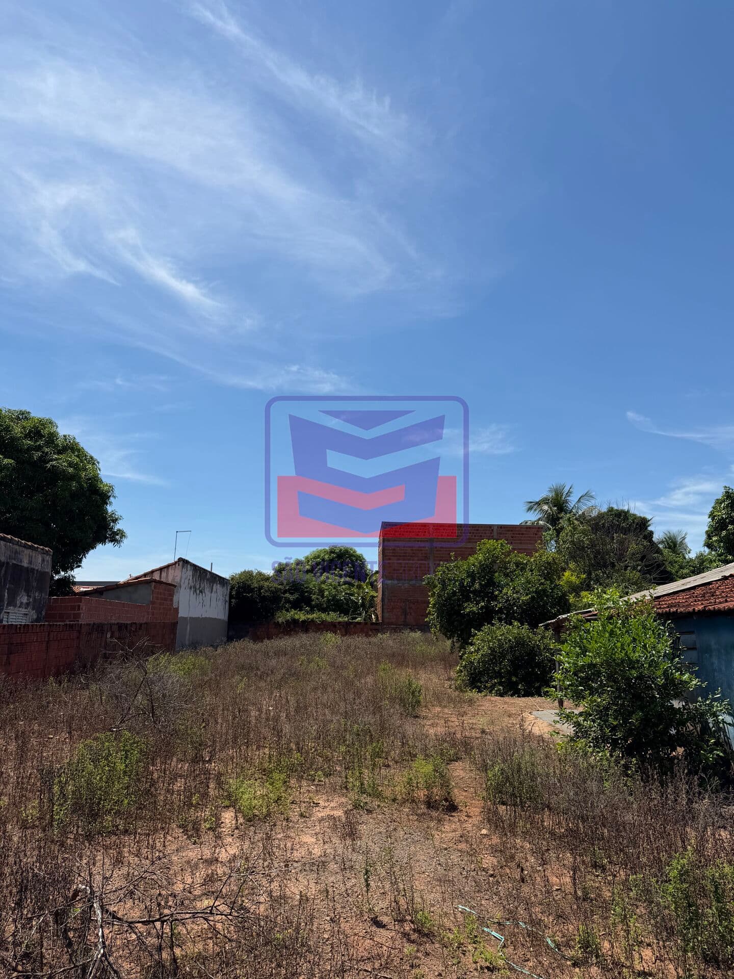 Excelente Terreno de 11x44 para Venda em Buritama