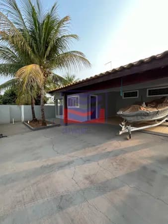 Rancho à venda no Portal da Praia
