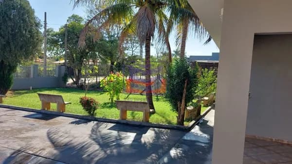 Rancho à venda no Portal da Praia