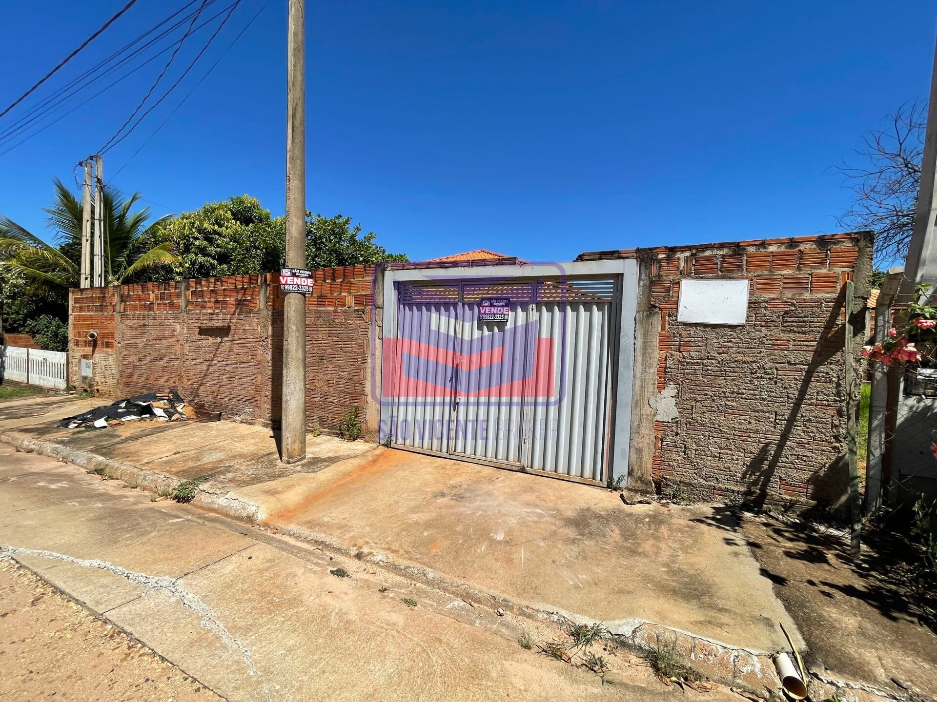 Rancho a venda no condomínio Lago Azul 2 em Buritama