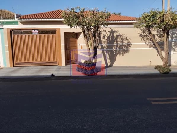 Casa para Venda em Buritama