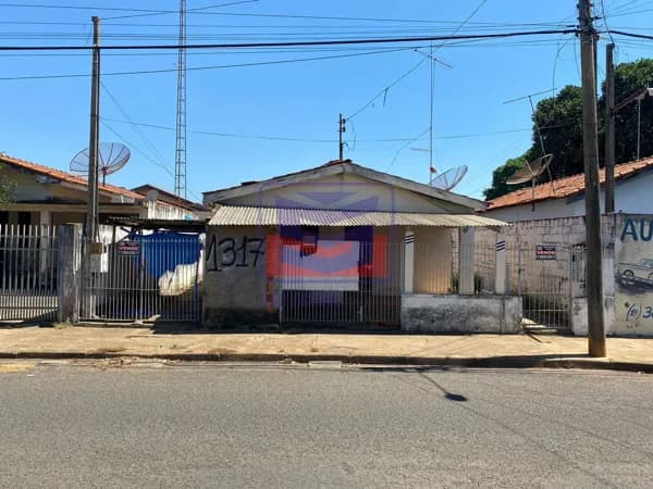 Casa em Buritama - Centro