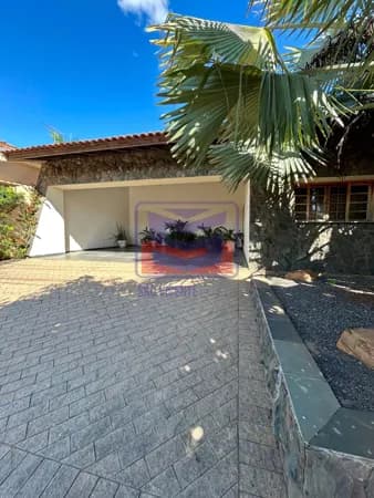 Casa no Centro de Buritama