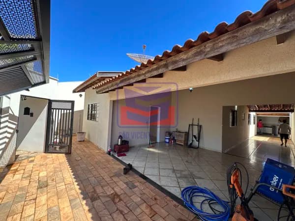 Casa para Venda em Buritama