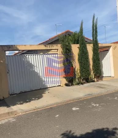 Casa com piscina - Preço especial