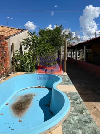 Rancho por preço abaixo do mercado