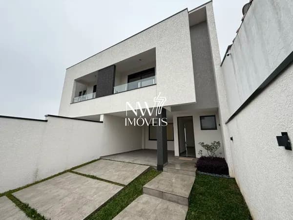 Sobrado em Santo Inácio, Curitiba/PR