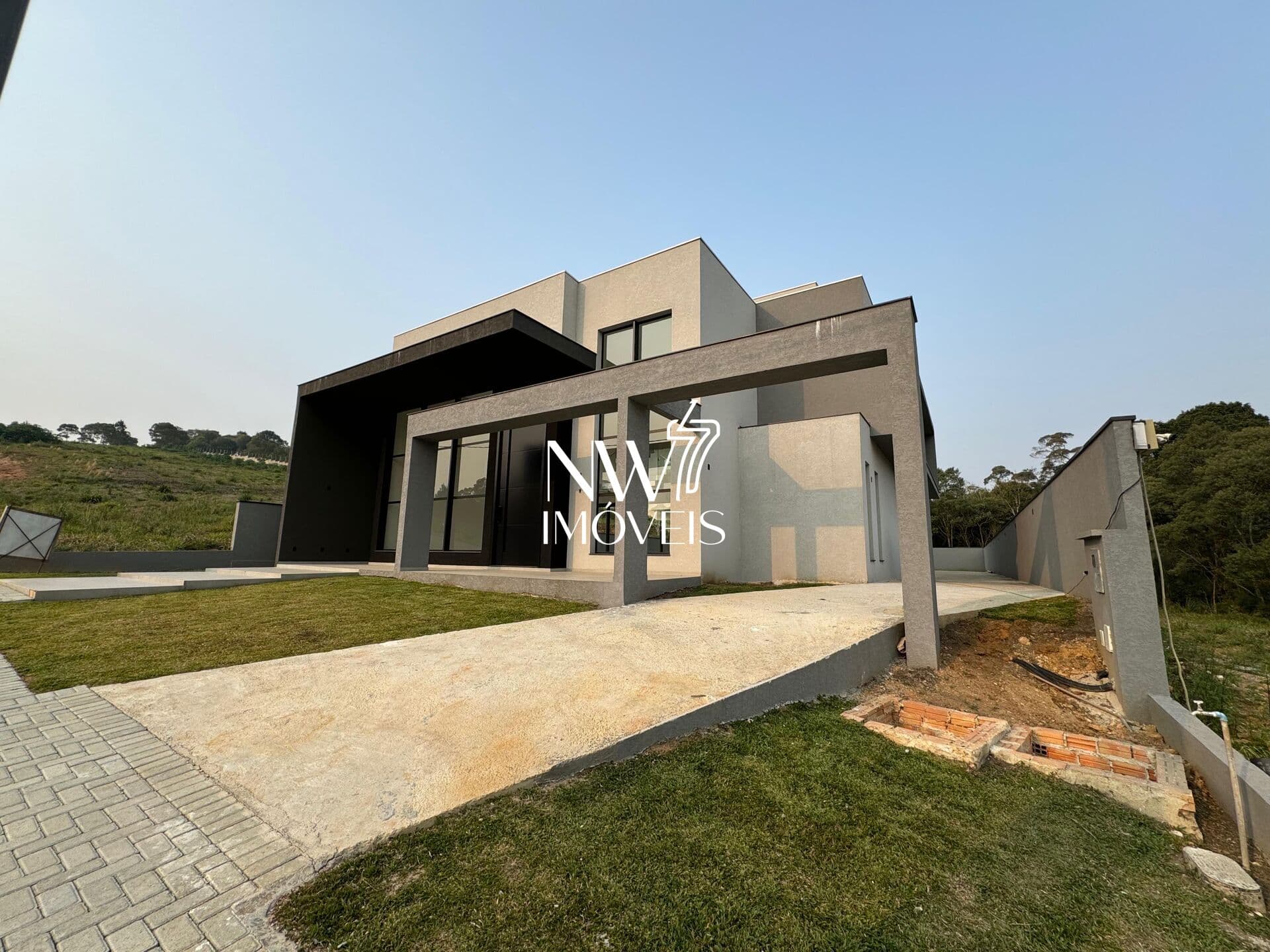 Casa Alto Padrão ehá 10 min do Parque Tingui