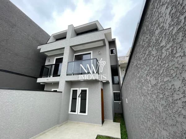 Sobrado em Sítio Cercado, Curitiba/PR