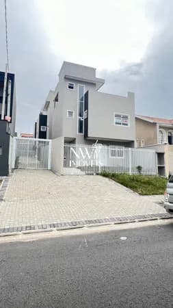 Sobrado Interno em ótima Localização