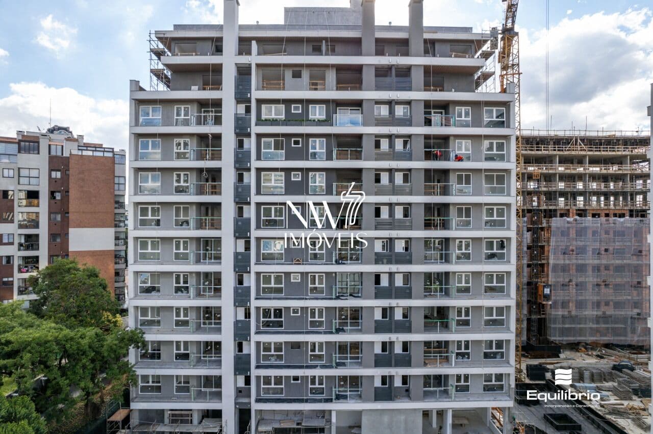 Apartamento em Condomínio Club no Ecoville