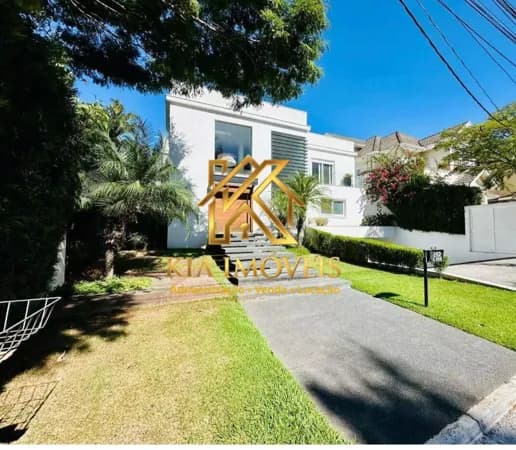 Residência de alto padrão mobiliada à venda no Residencial Zero