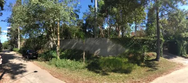 Terreno à venda no bairro Três Montanhas em Osasco/SP