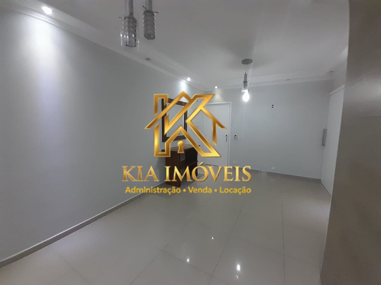 APARTAMENTO TODO REFORMADO E DESOCUPADO – EDIFÍCIO SIRACUSA