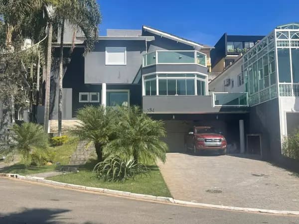 Casa à venda no bairro Alphaville Residencial Plus em Barueri/SP
