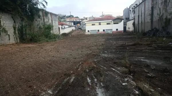 Terreno para alugar no bairro Capela do Socorro em São Paulo/SP