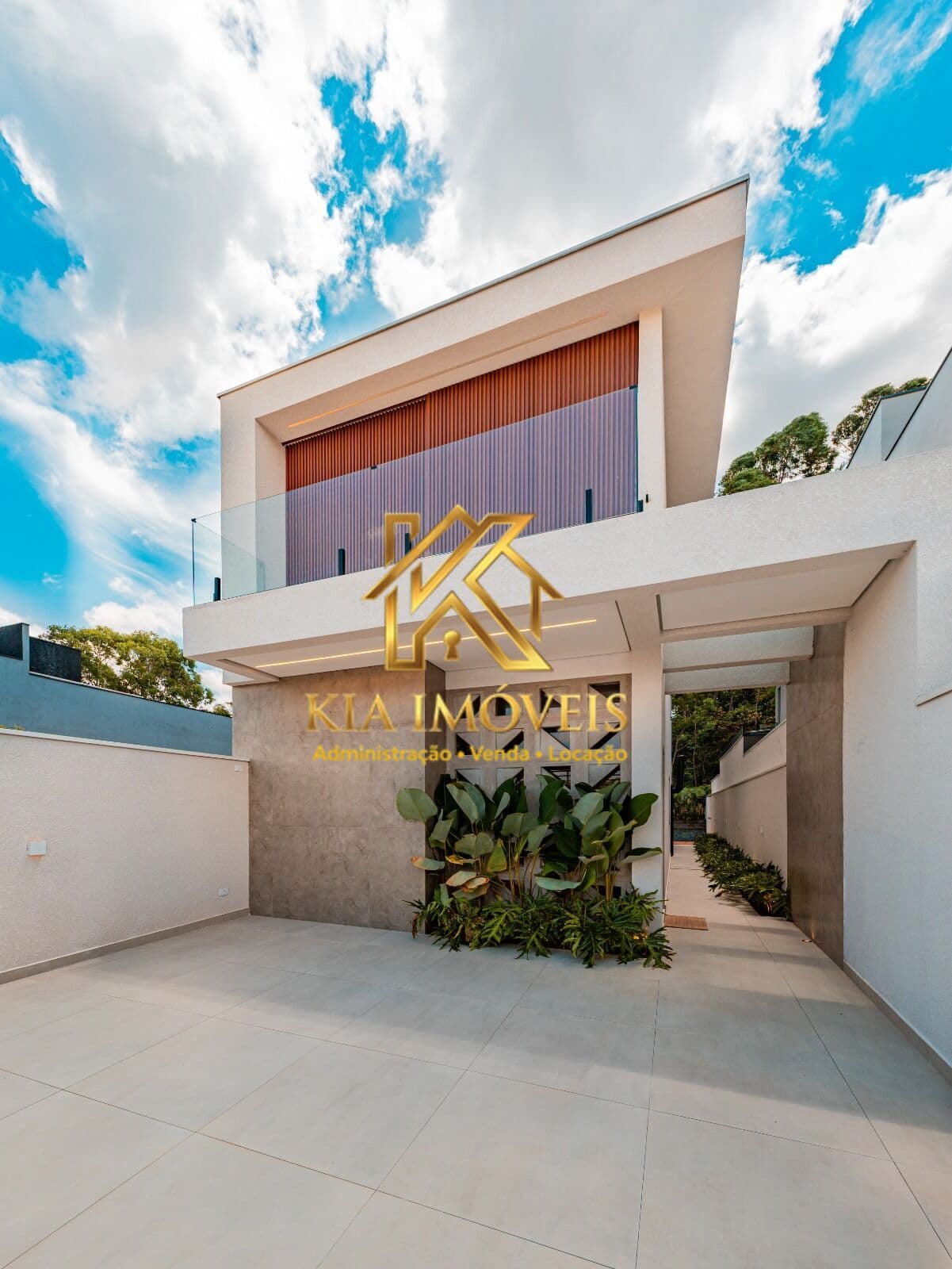 Sobrado à Venda – Residencial Burle Marx
