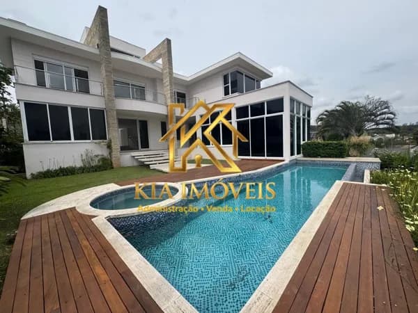 Casa à Venda no Tamboré 11