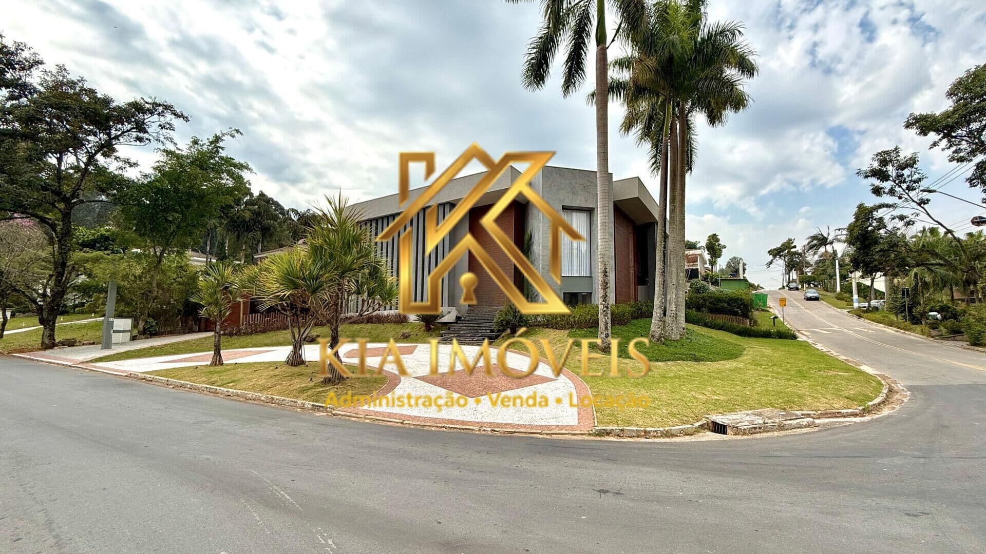 CASA DE LUXO À VENDA – TAMBORÉ | ALPHAVILLE